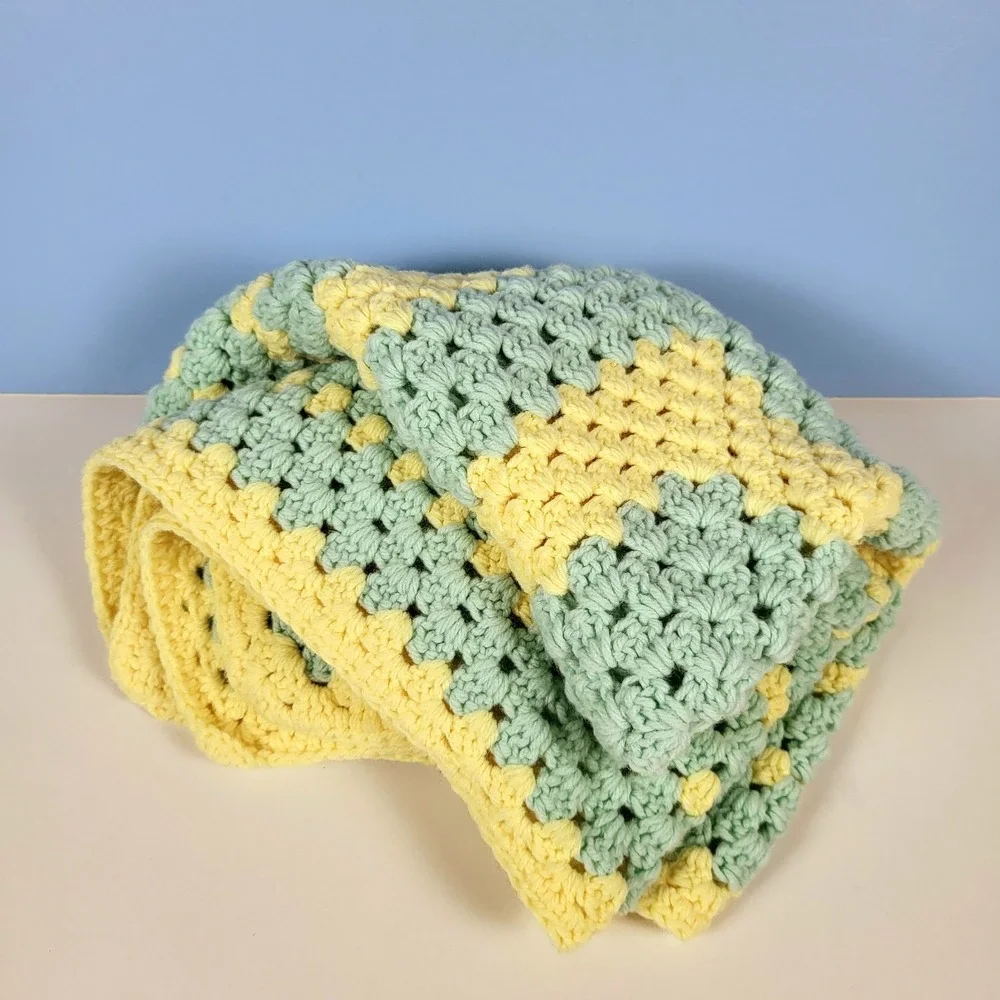 Vintage Handmade CROCHET AFGHAN‎ BABY LAP BLANKET PASTEL Yellow Blue 35